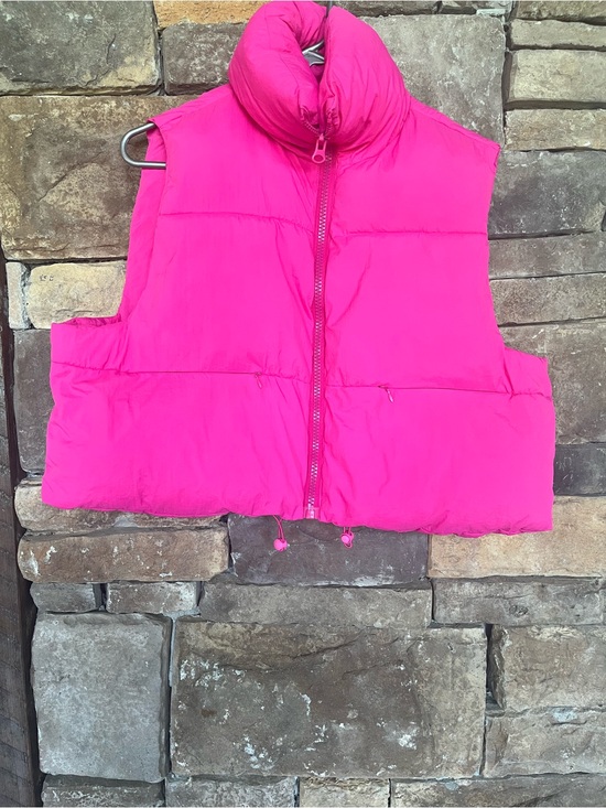 Simply Southern Other - Simply Southern Hot Pink Cropped Puffer Vest Women’s XL/XXL